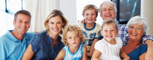 crop.Familie___Yuri_Arcurs_-_Fotolia.com.617x244